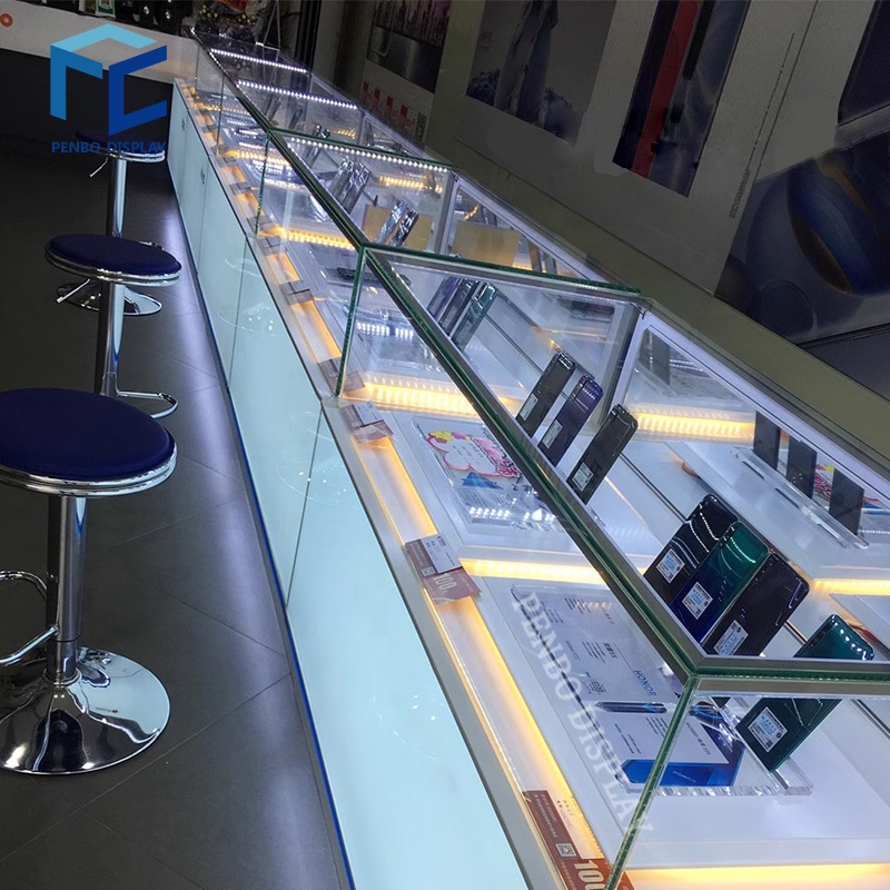 Projekt na zamówienie. Ekskluz – Phone Accessories Shop Design recenzja i cena