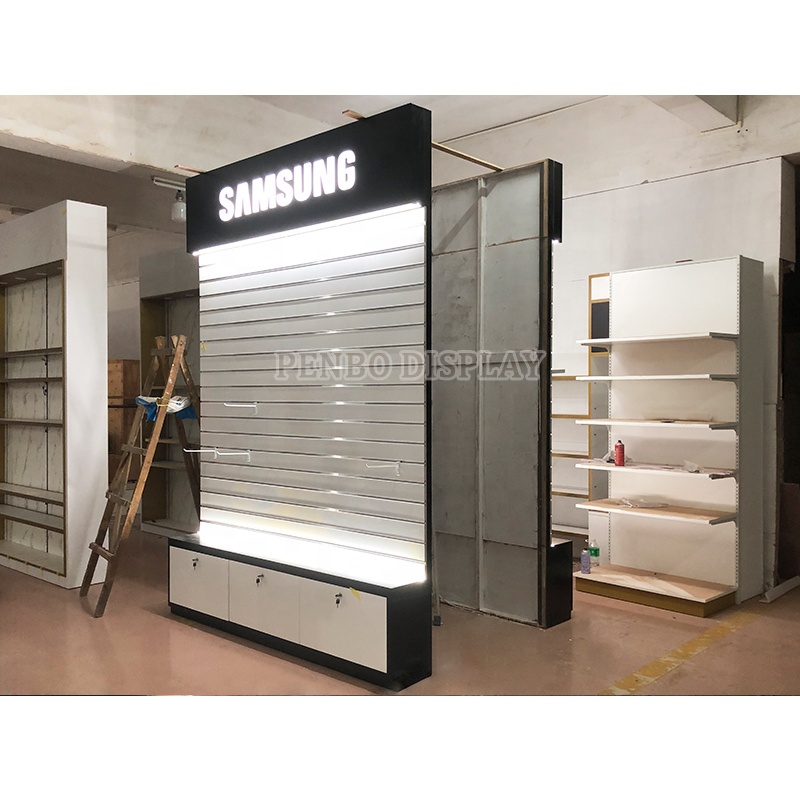 Regał ekspozycyjny na telefony – Phone Accessories Shop Design recenzja i cena